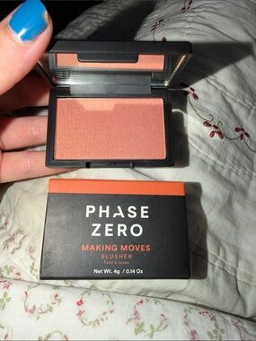 Phase Zero Making Moves Blusher — Peachy Coral
